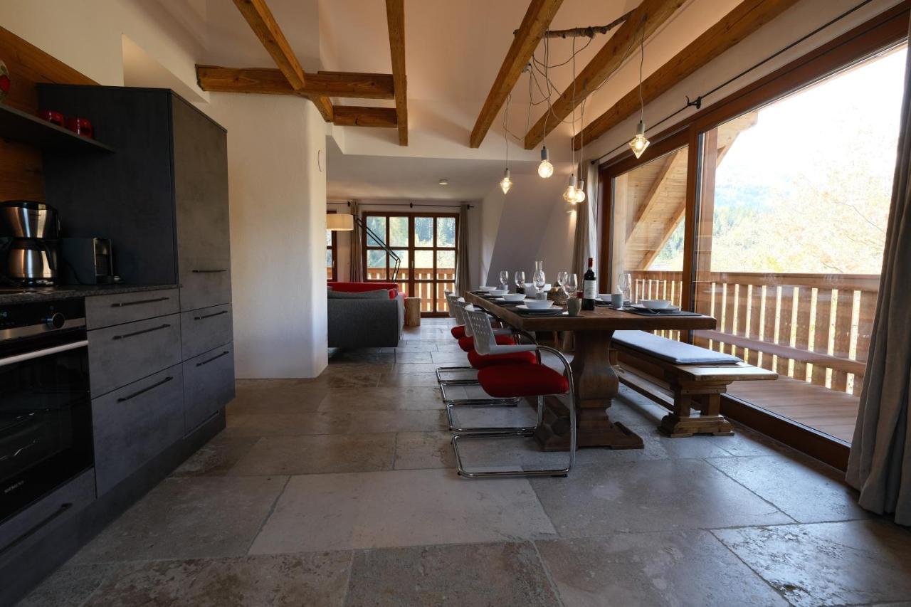 Burglodge Fischerkeusche Mauterndorf  Exterior photo
